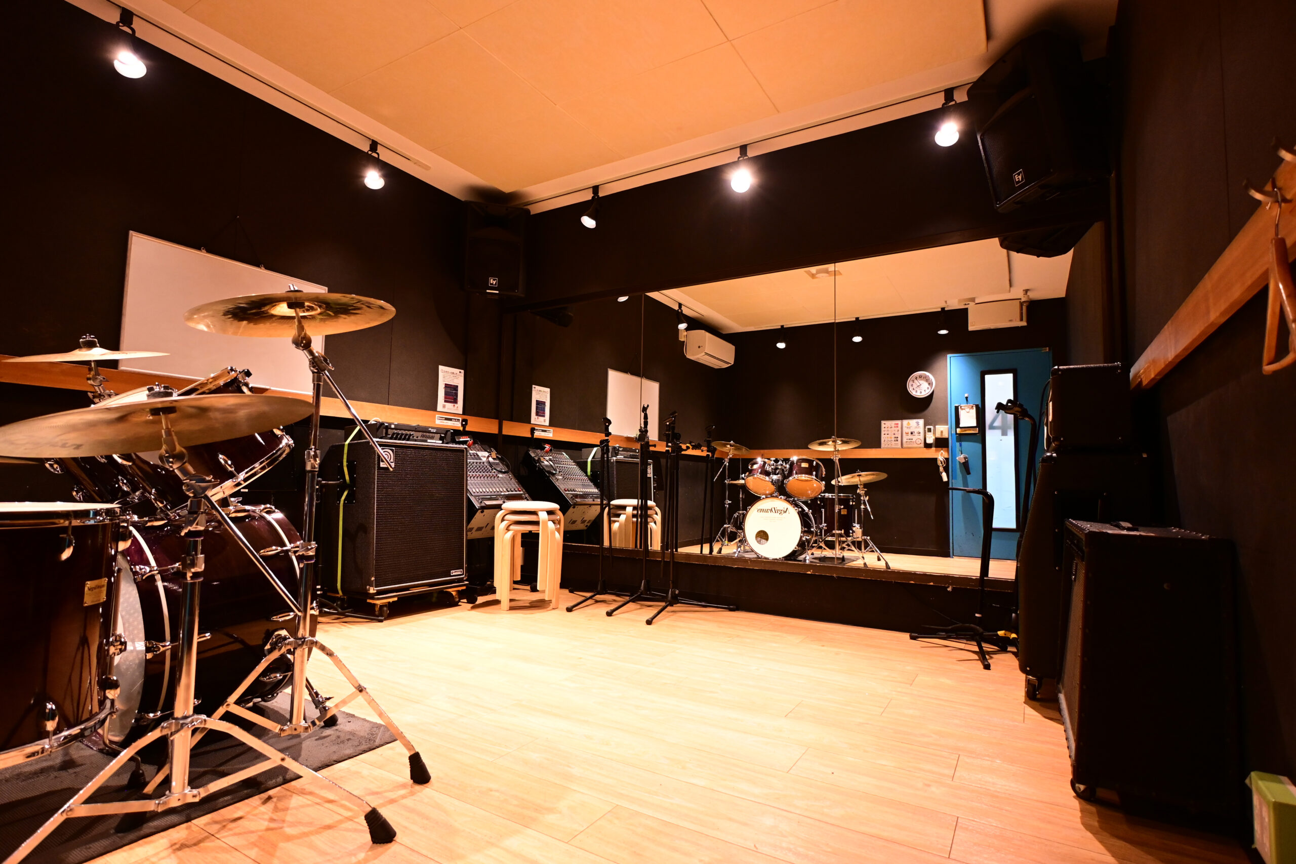 藤枝店 4studio | 音楽天国｜音楽の貸しレンタルスタジオ